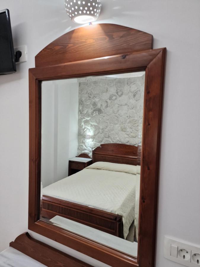 Emmanouela Studios & Villas Karterados  Esterno foto